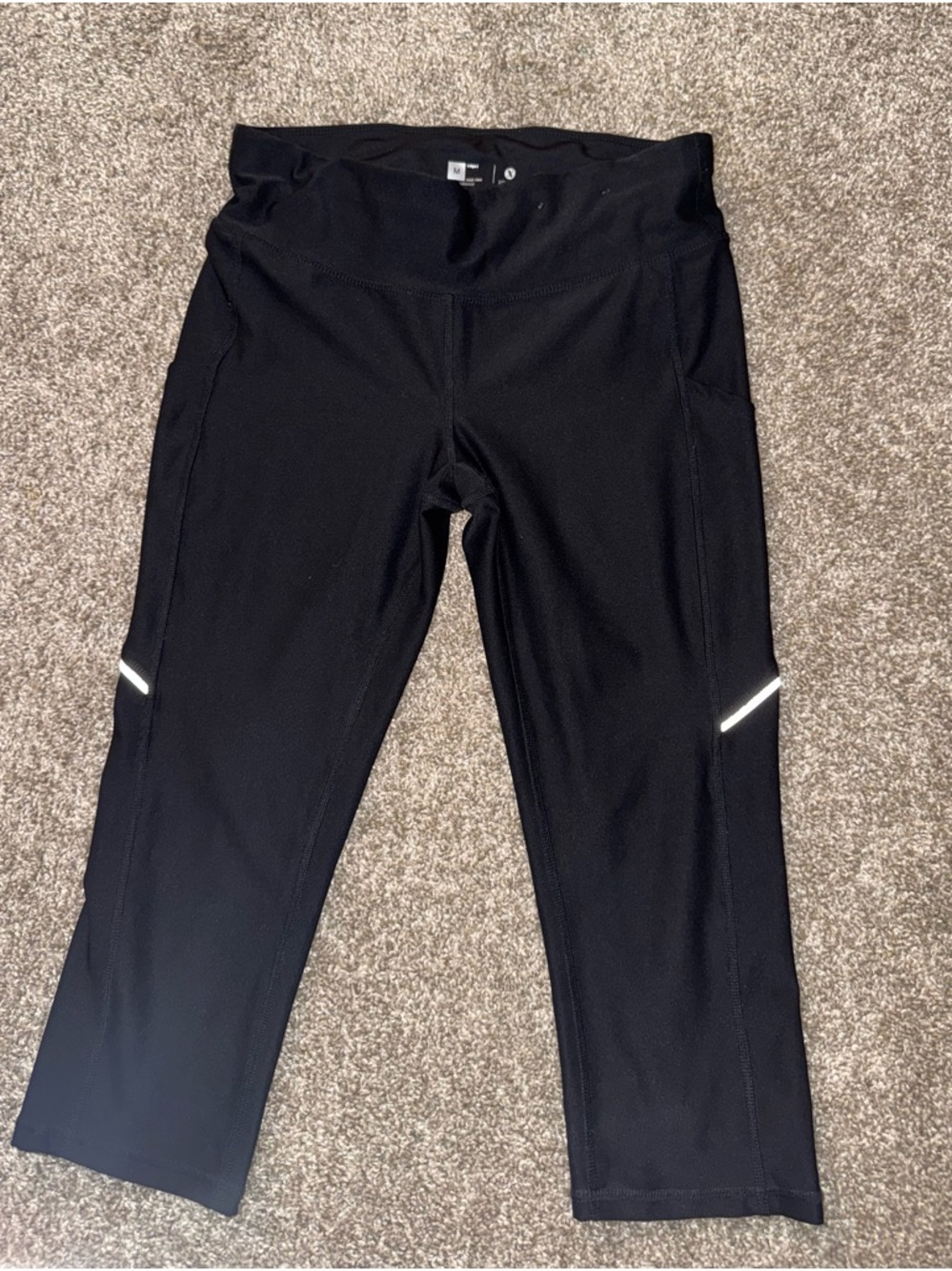 Xersion brand black workout capri leggings